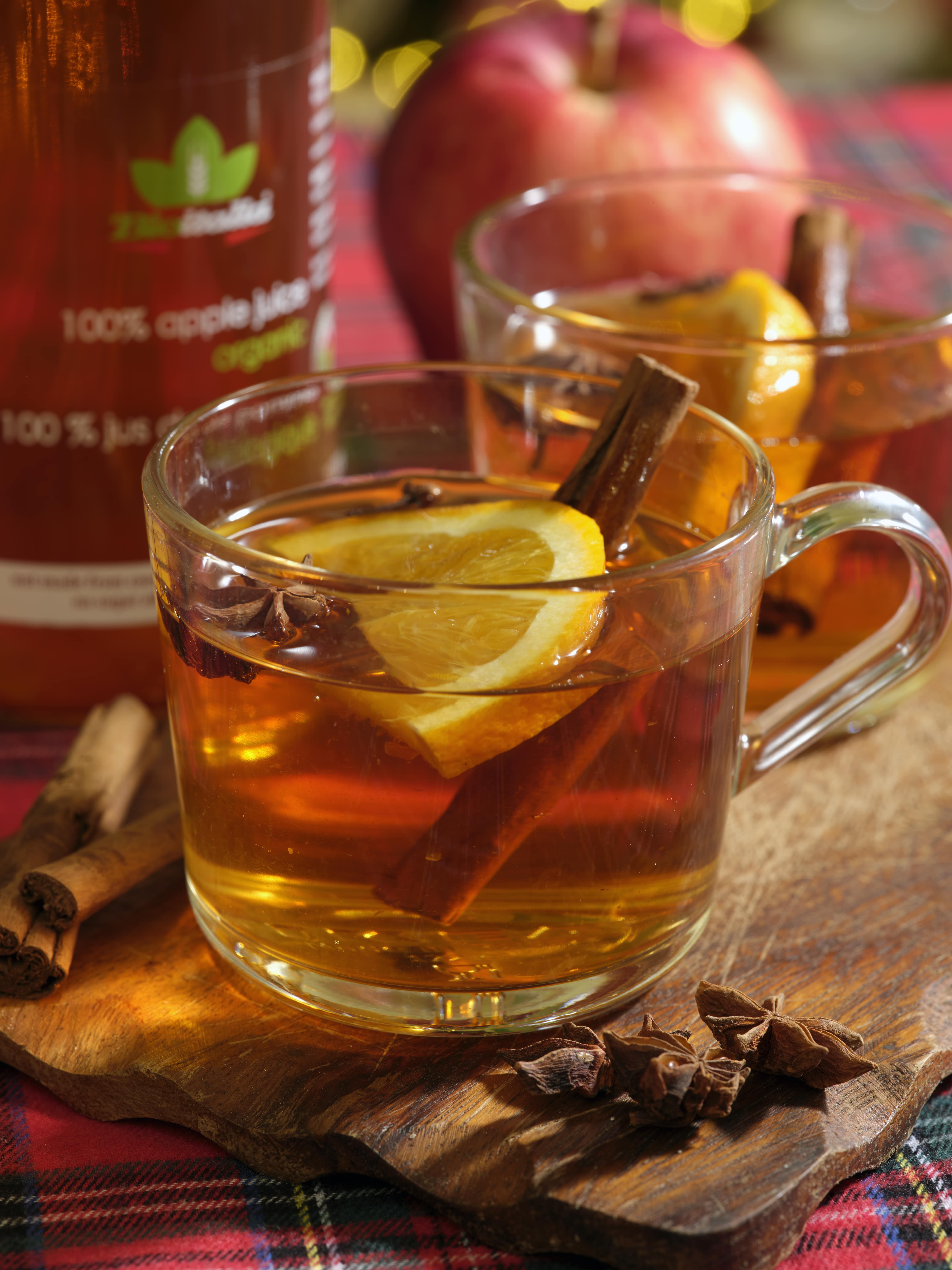 Warm and Spiced Apple Juice 